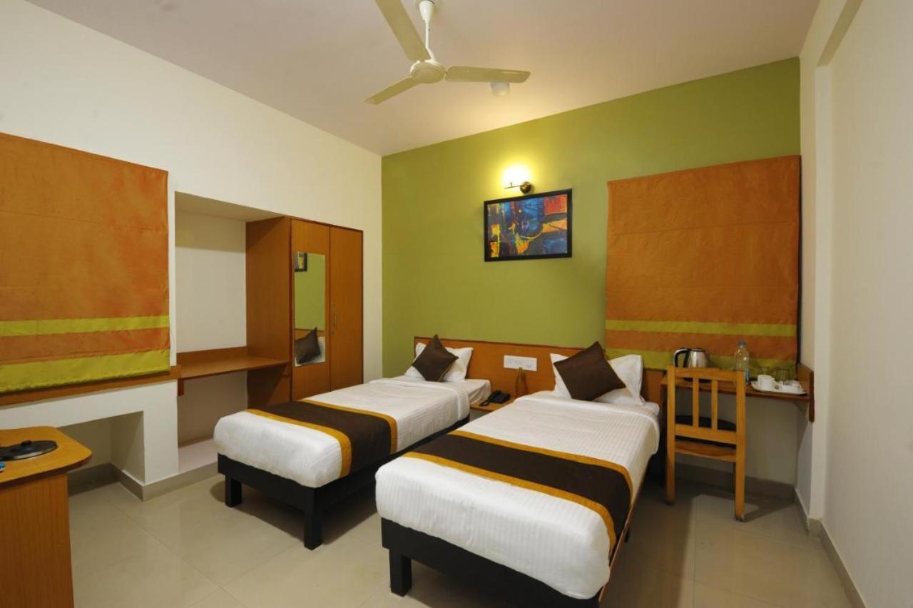 Airport Bliss Boutique Hotel Yelahanka Buitenkant foto